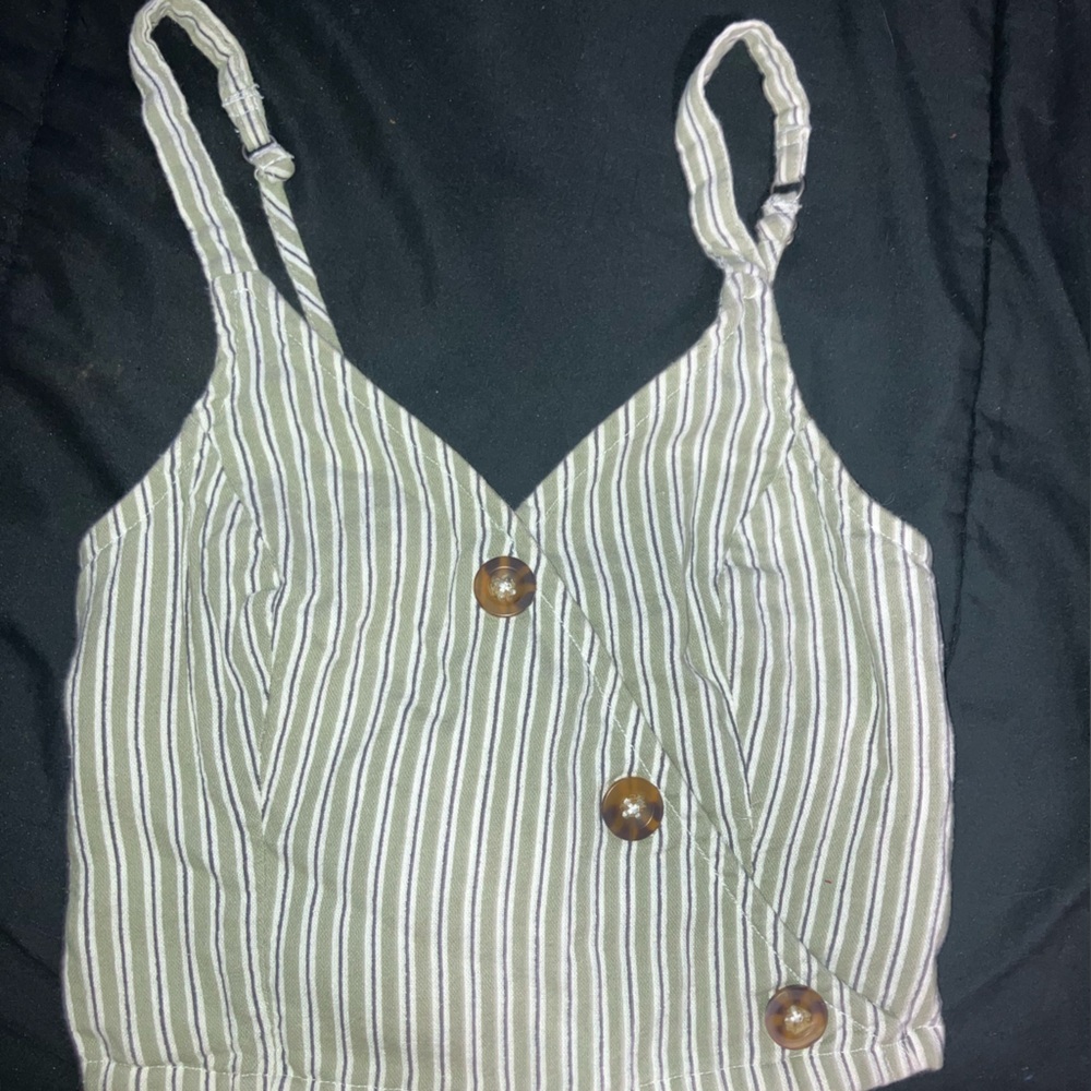cute button crop top